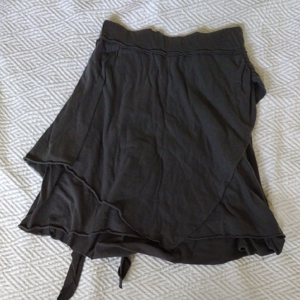 Xhilaration Charcoal Midi Skirt - Picture 4 of 7